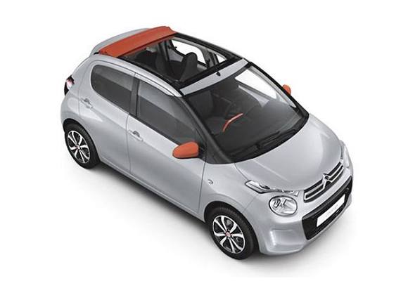 cabrio car hire in Naxos perfect for couples and coastal drives